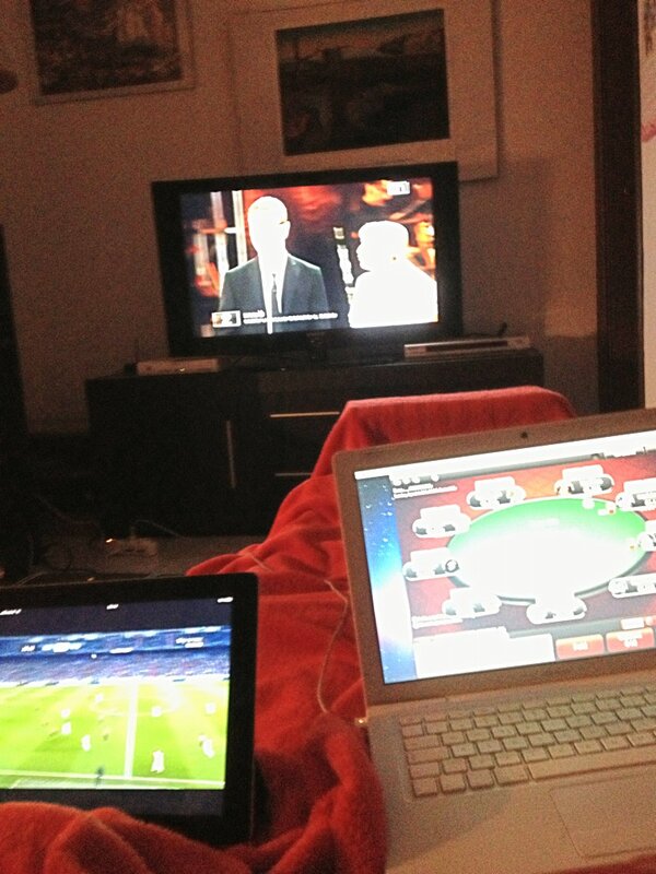 francim76's tweet image. "@Carlotta85: @lapinadeejay Poker, partita e Sanremo :) #gruppodascolto http://t.co/RBusrjYp"mancherebbe 1 pc...! ☺ hahaha