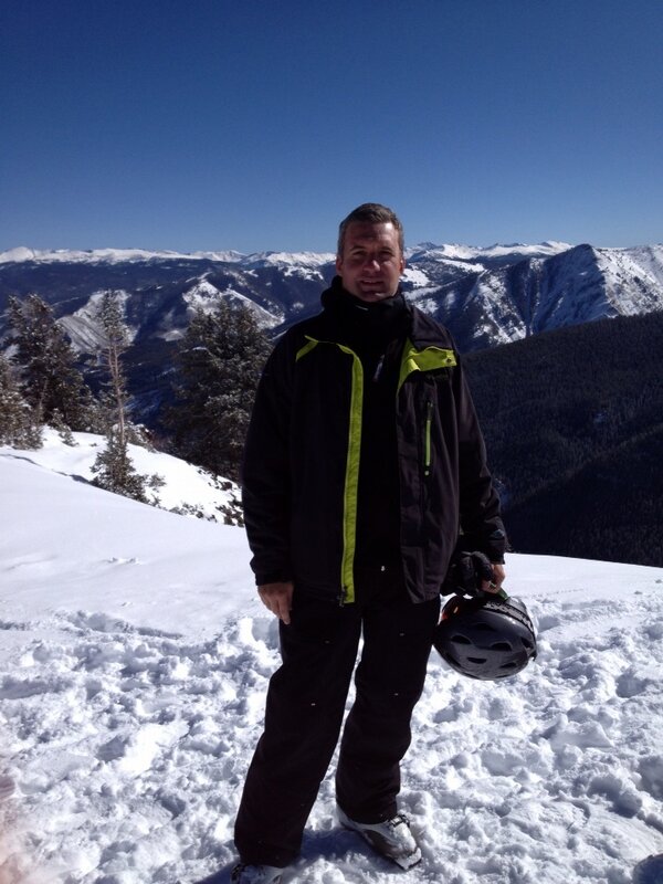 jbah0909's tweet photo. Snowmass 2013 http://t.co/Ed0hyoOo