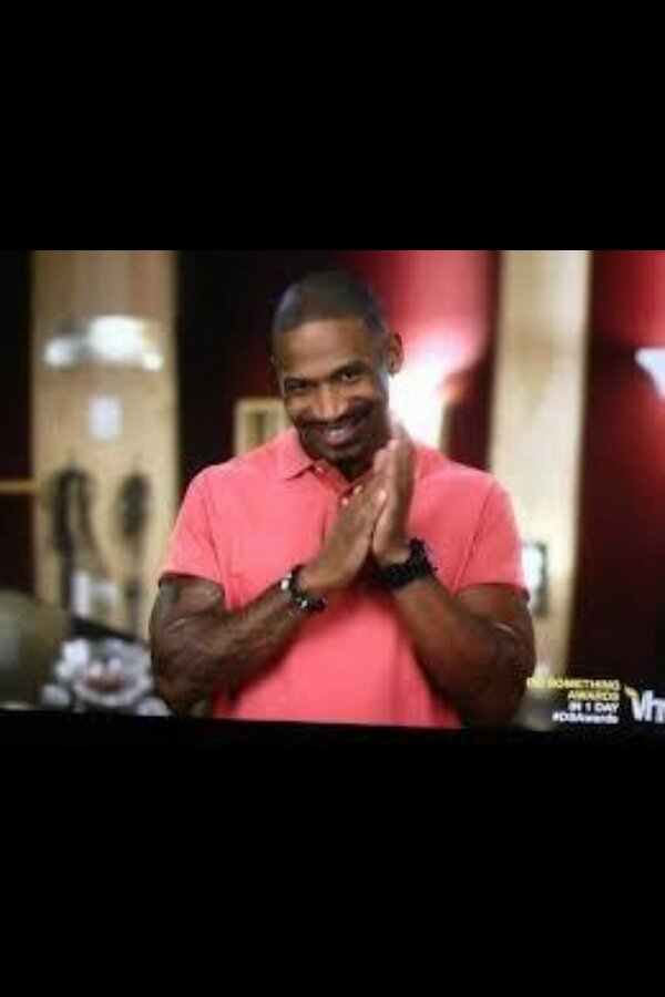 InfamousMikeRob's tweet image. THIS---&amp;gt;&amp;gt;&amp;gt;“@SheReallyMilli: if you love your dude get him #2pints #2bitches #2pairofjordans for valentines day….”