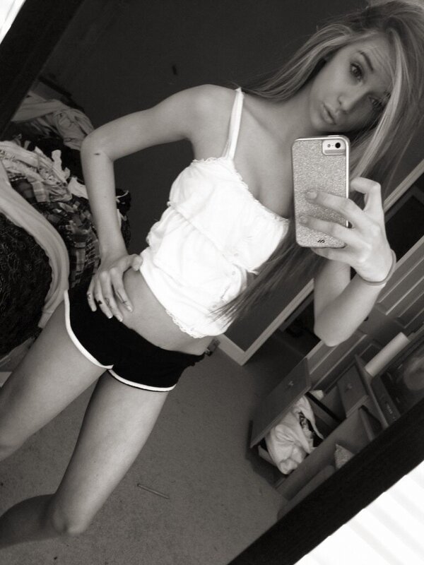 SoSavanna's tweet photo. These shorts are sooo comfortable. http://t.co/DsBlLks0