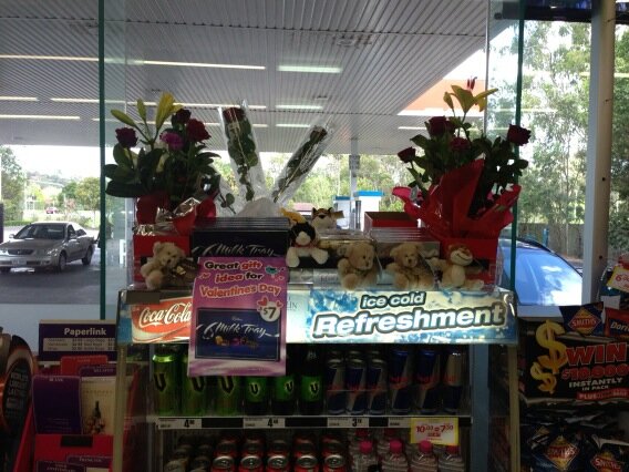 Cornubia2202's tweet photo. Happy Valentines Day to all Woolworths Petrol Team from Cornubia http://t.co/AgENOOAt