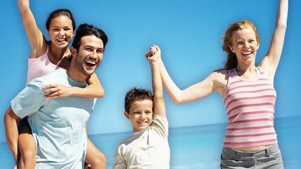 Invisalign's tweet photo. Having a confident #smile &amp; reducing your risk for tooth decay &amp; gum #disease go hand in hand. http://t.co/F3Z9xoL6