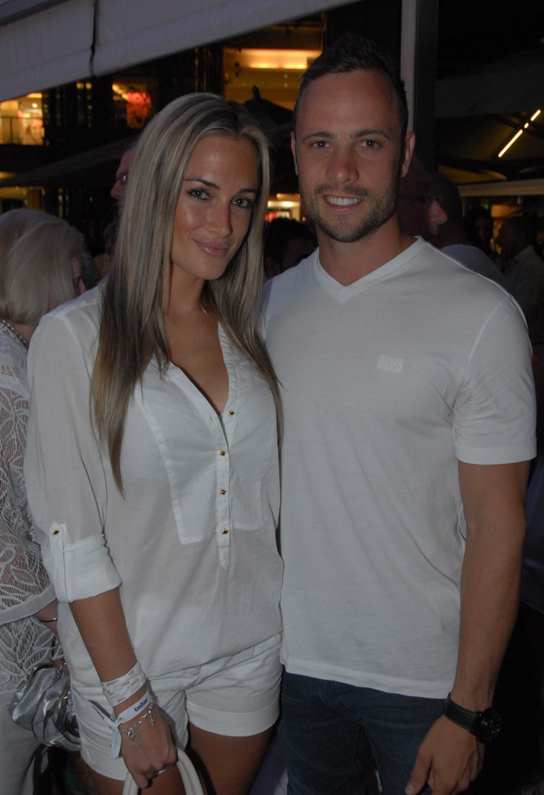 News24Arts's tweet photo. This is the last pic we took of @reevasteenkamp and @OscarPistorius together at the #TashasWhiteParty. #RIPReeva! http://t.co/CTgWsliX