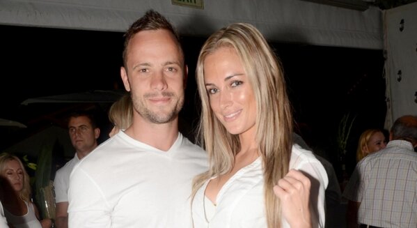 A3Noticias's tweet photo. El atleta Oscar Pistorius es acusado de premeditación en el asesinato de su novia
http://t.co/KzDiAaRg http://t.co/o31Jdk9Y
