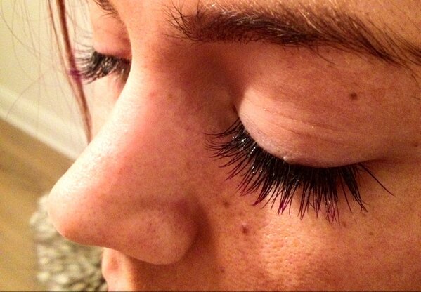 JL_Beauty's tweet photo. Iv completely fallen in love with these duo tone lashes! Absolutely mesmerising! @AHFrancislashes http://t.co/0g3xgRXy