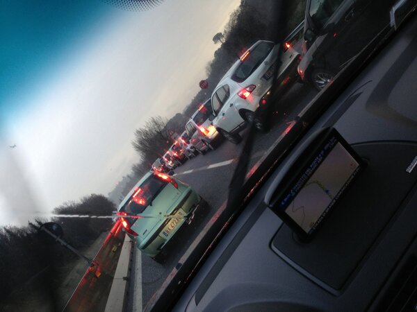 paolo_nassi's tweet photo. Traffic # http://t.co/ymC7QYe1