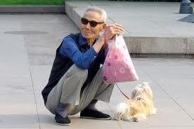 stopchasingpain's tweet image. Tell me lack of a deep squat is age related and I will say you are full of crap! It's cultural! #scp #deepsquat