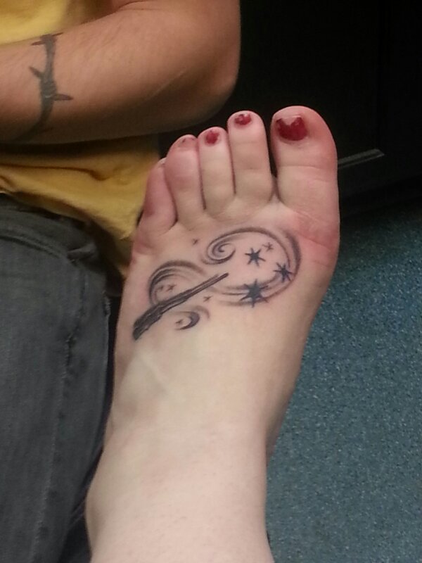 muggleborn18's tweet photo. Happy Valentine's Day ♥ Got a great gift! Thanks hun! #HarryPotterTattoos http://t.co/mv1exF3F
