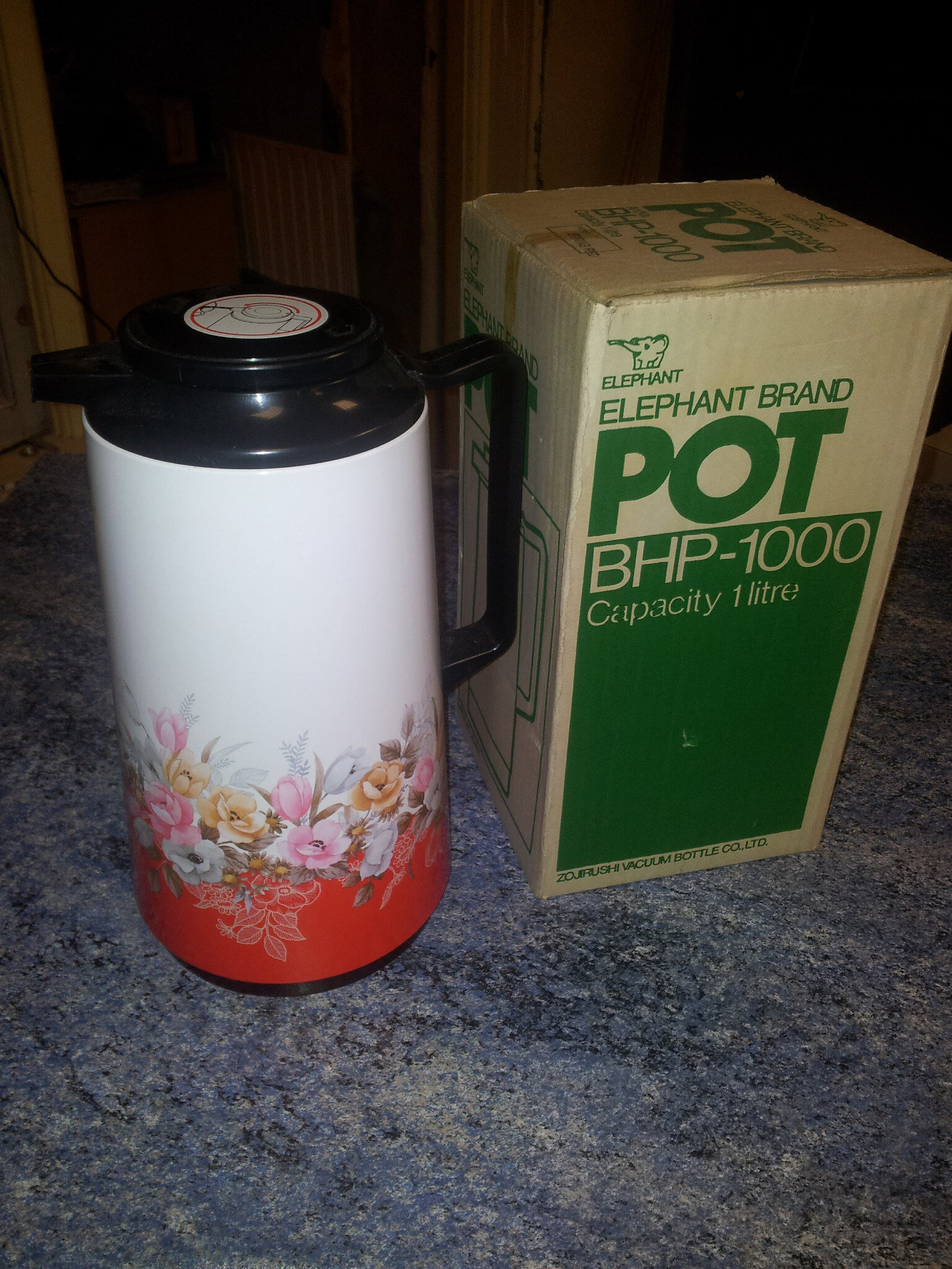 Elephant thermos flask 2025