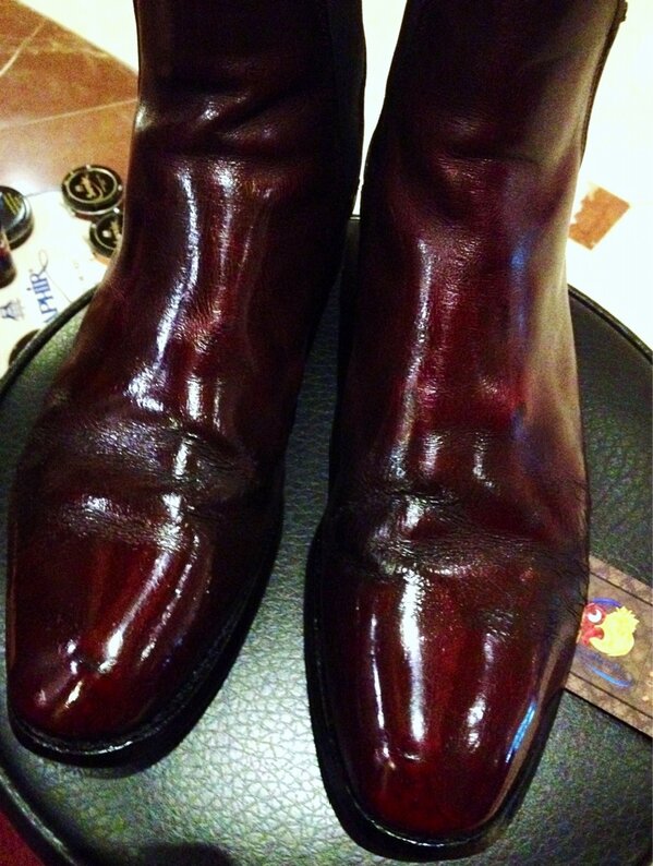 ShoeshineUk's tweet photo. @AlfredSargent 13 year old #alfredsargent boots good as new by Shoeshine UK
Quality shoes last a lifetime #British http://t.co/HjBgaKZL