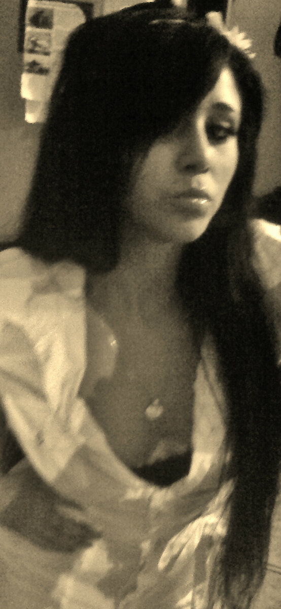 NeniLugo's tweet photo. FELIZZZ DIA DEL AMOR Y LA AMISTAD :) PARA TODOS CELEBRARLO A LO GRANDEE MUAKSKS :P http://t.co/MwqgVKhH