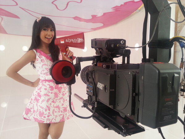 Embedded image permalink