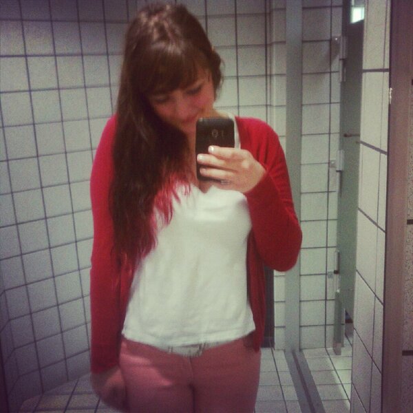 canadianemma's tweet image. Pink n Red #redtips