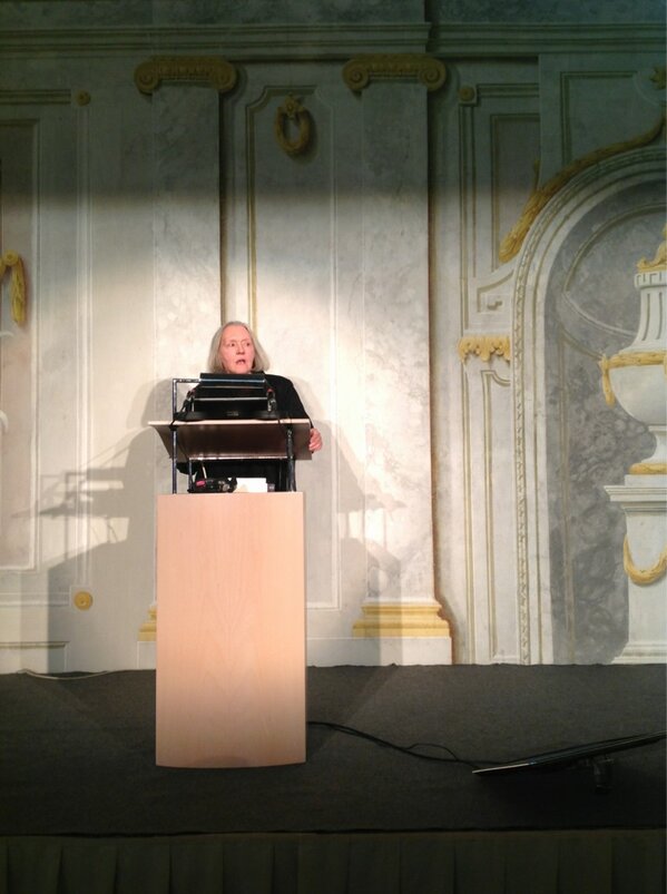 thomasseifert's tweet image. Saskia Sassen speaks at #Durnstein -Symposion: The consequences of too much security.