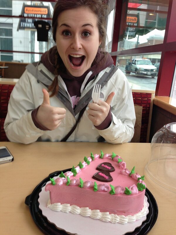 emacritchie's tweet photo. Happy valentines day to us @ssam_smiith #DQ #lovelove #nomnom http://t.co/JdnaKqRF