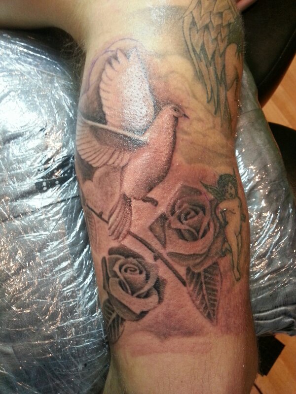 LCTHayle's tweet photo. Some more of dan derrimans work ay living canvas tattoo in hayle!! http://t.co/DaEeHTjj