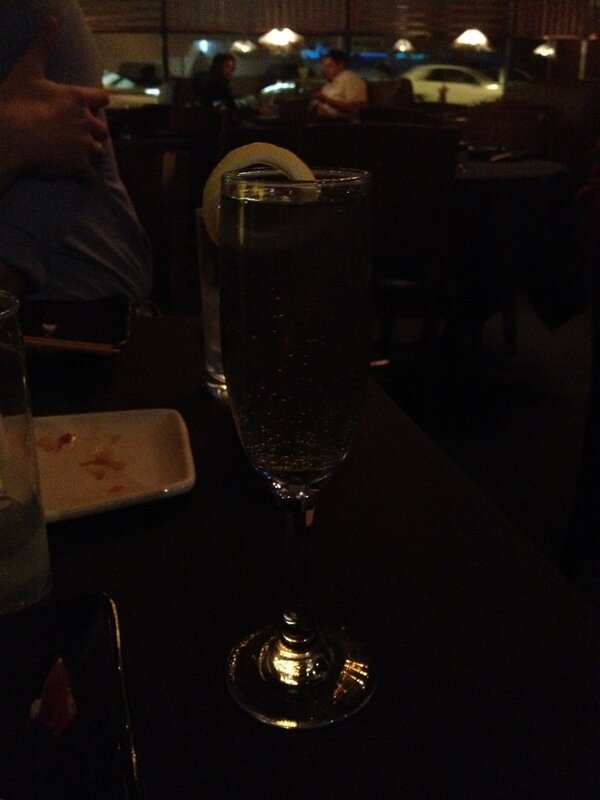 ChelseaTurns's tweet photo. Sushi and cocktails for valentines day with @Taylorclopez http://t.co/PV8FSR7u