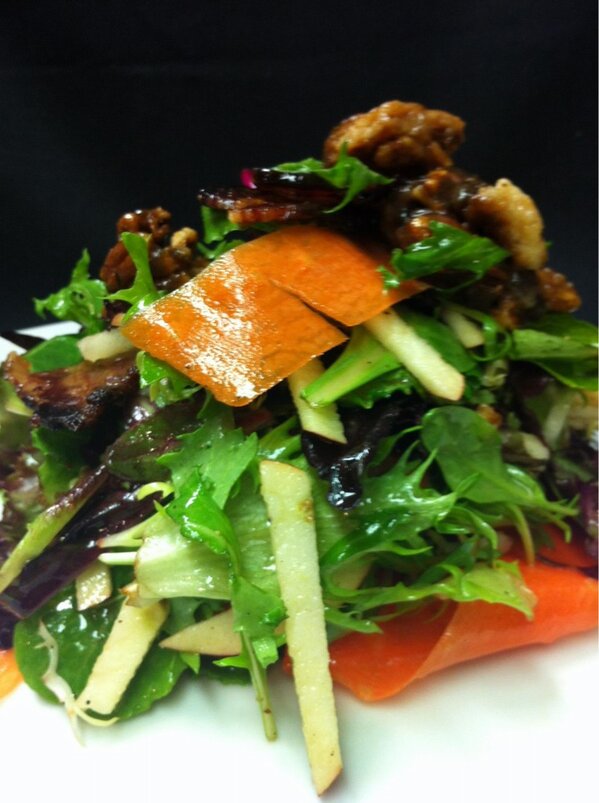traprockbrewery's tweet photo. Join of for dinner and order out Brewer's Salad featuring apples and mixed greens delivered today from local farms! http://t.co/z4qVwqxy