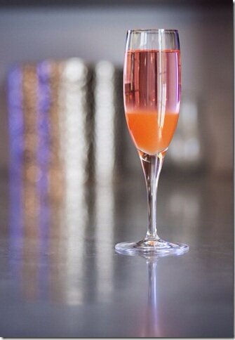 SouthernhayHome's tweet image. Bright &amp;amp; cheerful this morning? No, thought not!  So see you at SH 5-7.30 for HALF PRICE cocktails!  #SpringSurprise