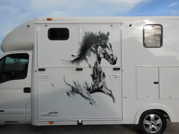 StuartOrmand's tweet image. Just completed this graphic for Kevin Parker Horseboxes