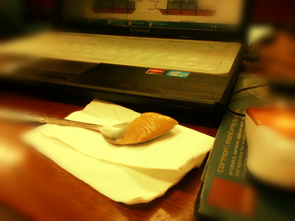 chad_0115472's tweet image. a  #spoonfull of #peanutbutter #keepsme #alive :D