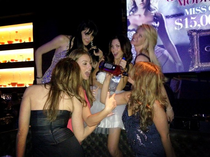 RT @Setorii: It's almost tiiiiiime to celebrate my bf @Jayde_Nicole 's #birthday tonight @AVnightclub<a class="tags" target="_blank" title="On Twitter" href="/?out=eyJ0eXAiOiJKV1QiLCJhbGciOiJIUzUxMiJ9.eyJpYXQiOjE3MjMxOTE5OTEsImlzcyI6InR3cG9ybnN0YXJzLmNvbSIsIm5iZiI6MTcyMzE5MTk5MSwiZXhwIjoxNzU0NzI3OTkxLCJyZWRpcmVjdF91cmwiOiJodHRwczovL3R3aXR0ZXIuY29tL1NldG9yaWkifQ.idAf5yAUIZqBAJPs6HfZbK9AvF-a83iAPsHuBLqSFBu9gsgtQoFeDAo1s1Nj2rk9LAS7uHIhS4P-qD1t0DUdnA">@Setorii</a><a href="/tag/birthday"class="tags"><span>#birthday</span></a>