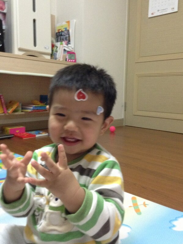 kh_min tweet picture