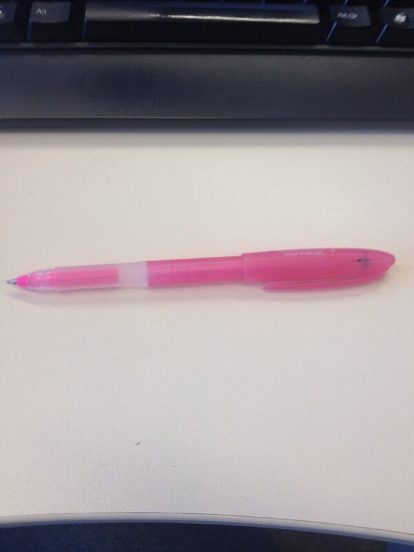 OllyLTaylor's tweet image. I once borrowed this off an agency at a mtg and now claimed it as my own coz it is pink #badclient #stationeryfridays