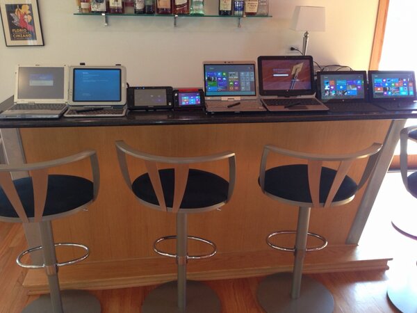 JohnACook's tweet image. @surface You've come a long way, baby...  #lync #lyncconf @msftlync  @TheUCArchitects