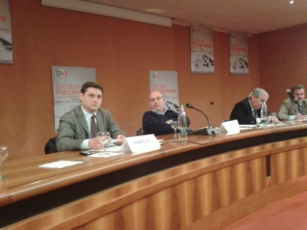 mazzoli2013's tweet photo. Garantire il diritto alla salute, ne parliamo a viterbo #l'italiagiusta http://t.co/yAuIGiv7