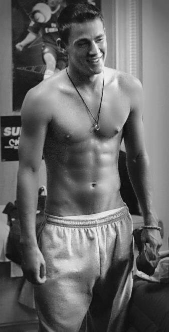 CuteBoysLover's tweet photo. Anybody know who he is?(; http://t.co/ppTs2kwZ