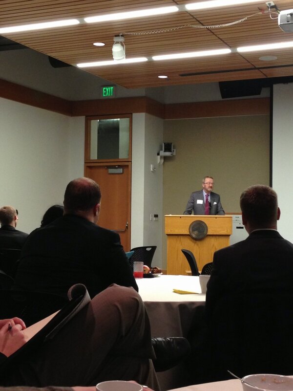 @DaveFrohnmayer on attracting top employees to Oregon, great place to start a business <a href="/GreenBizOregon/">Green Biz Initiative</a> conference.