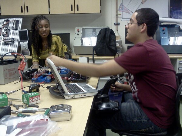 FIRSTTeam2844's tweet photo. Finalizing the electric board! http://t.co/O7pGMttW