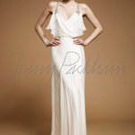 Photo by Everthine Bridal (@EverthineBride)