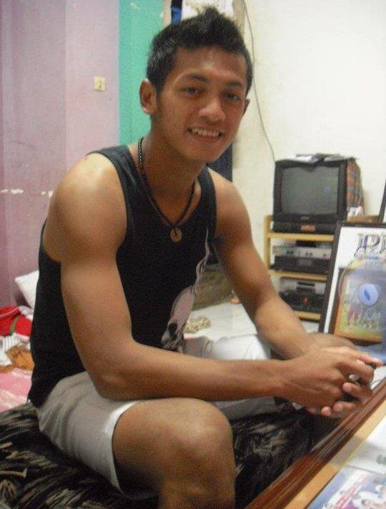 Deli Intan tweet media