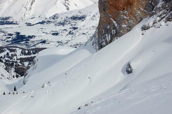 LaGrandeTrace's tweet photo. A J-10 … Petite reconnaissance dans le secteur du Chourum de la Traversée Héroïque http://t.co/coFxbL9W http://t.co/MVeKPV0Z