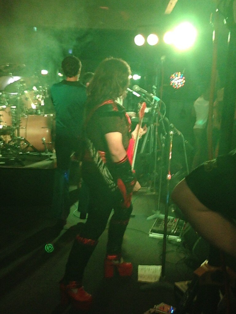 Jim Law on Twitter "All happening and a hot rocking with the Glitter