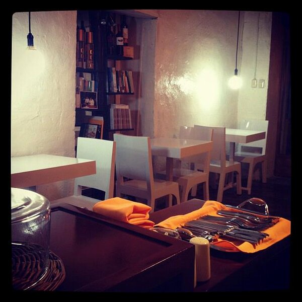 ShamuiCo's tweet photo. ...casi listos para servirles..muy pronto les invitaremos a llegar a nuestro espacio... http://t.co/wZQKixSd