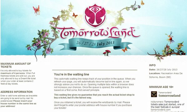 IsabelVllar's tweet photo. Lo más cerca que vamos a estar de Tomorrowland ... http://t.co/W6Yupkc5