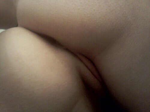 Aunode's tweet photo. هاذا كسي يلا رتويت http://t.co/5UkCWBoy