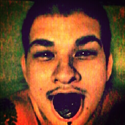 Teddys2Steady's tweet photo. Finally Online #BeenForever #ActuallyNever #TweetedBefore http://t.co/W1dThVl5