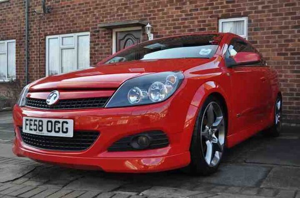 a2ddetailing's tweet photo. Finished in crystallus aurum @mitchellandking  #detailing http://t.co/6zHeIfWP