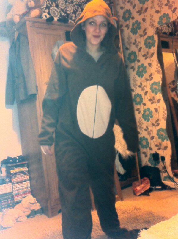 jakepeart's tweet photo. @charleylaraking cheeky monkey :p http://t.co/TrV5PaRF