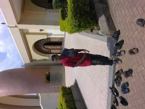 gurumo's tweet photo. مسجد معمر القذافي في أغندا http://t.co/wIYH6X7o
