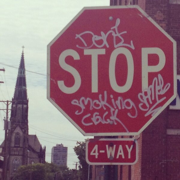 de313Monster's tweet image. Detroit, don't stop smoking crack #streetart #graffiti #detroit #drugs