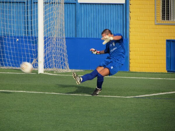 uno de nuestros porteros <a href="/BuYo0o0/">antonio pedreño faz</a> grande!