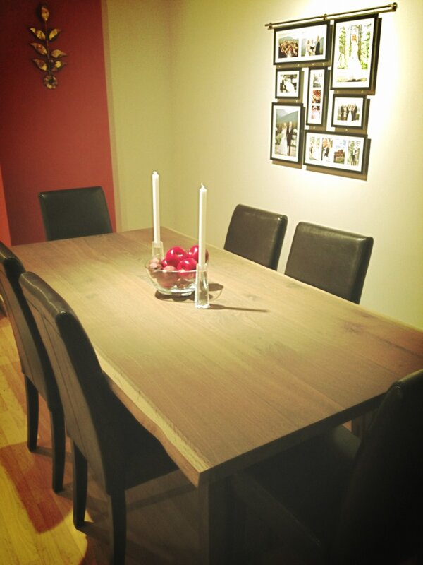 ellenbee's tweet photo. New table and chairs!  #nomoreikea http://t.co/udzlx5KQ