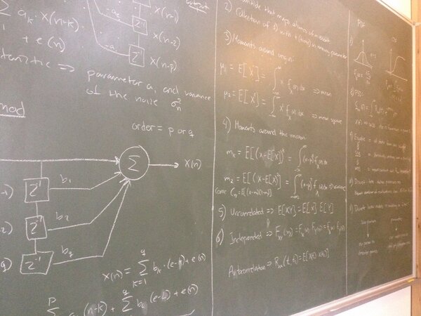 iholtt's tweet image. ARMA-models are killing me!! #signalprocessing #stochasticprocesses