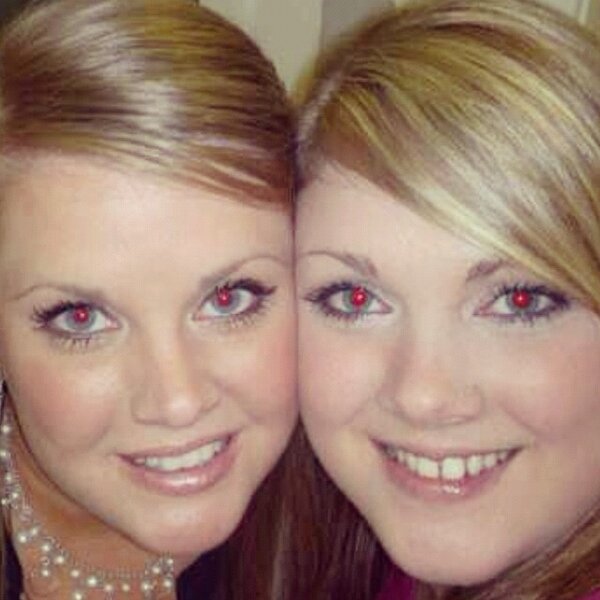lynzwebb's tweet photo. My gorgeous sister @staceyevison xx http://t.co/cz7xNMmc