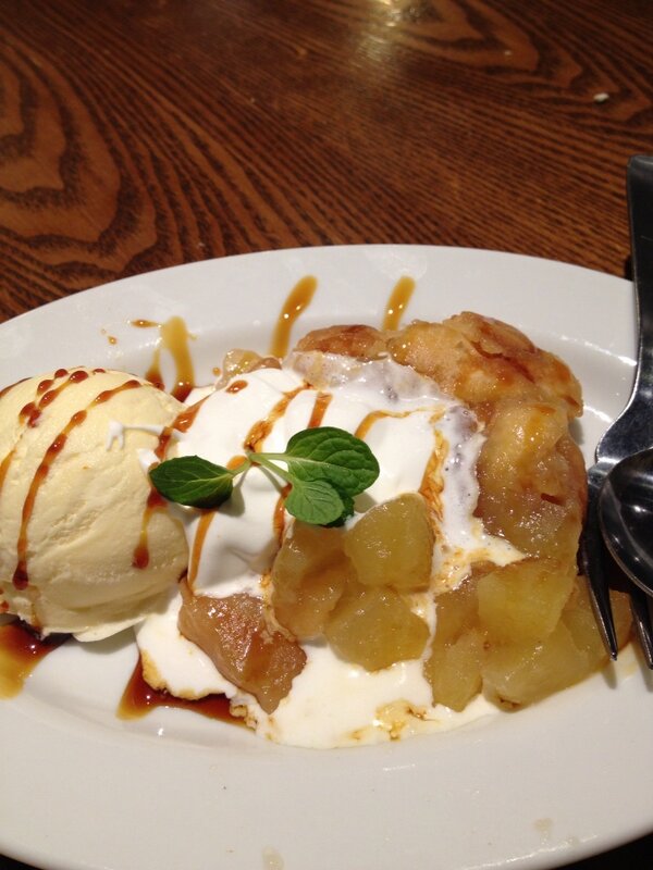 blackpinky's tweet photo. アップルコッタ
いただきます。 http://t.co/uoZfWre7